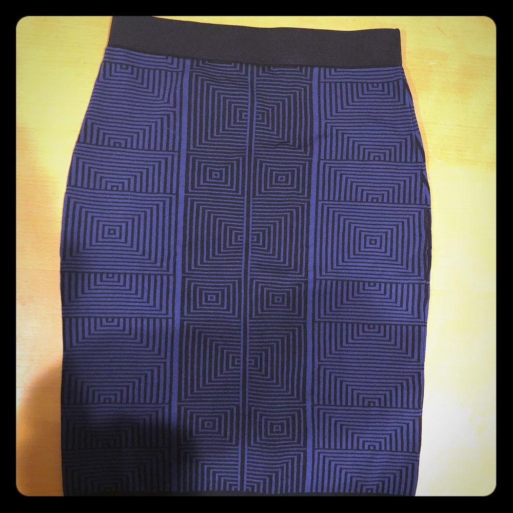 Royal blue and black Max Studio pencil skirt